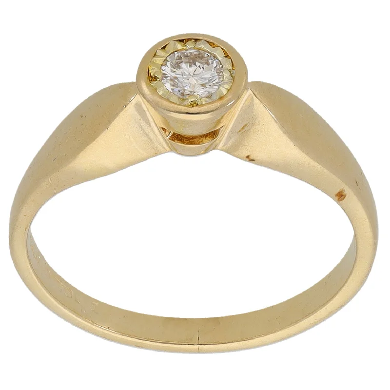 Bold statement diamond engagement rings -9ct Gold 0.12ct Diamond Solitaire Ring Size L