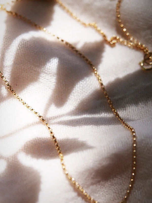 Minimalist pendant necklaces for ladies -Sale - Gold Rolo Chain Necklace - Hulama