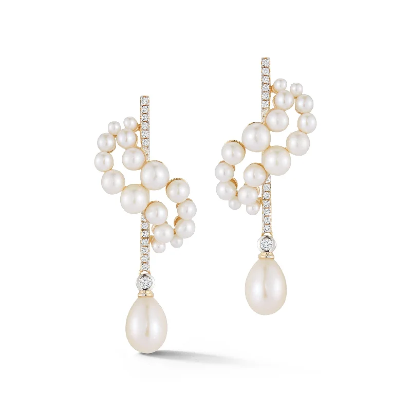 Vintage-inspired crystal earrings for women -14kt Gold Pearl Curve Form Earrings