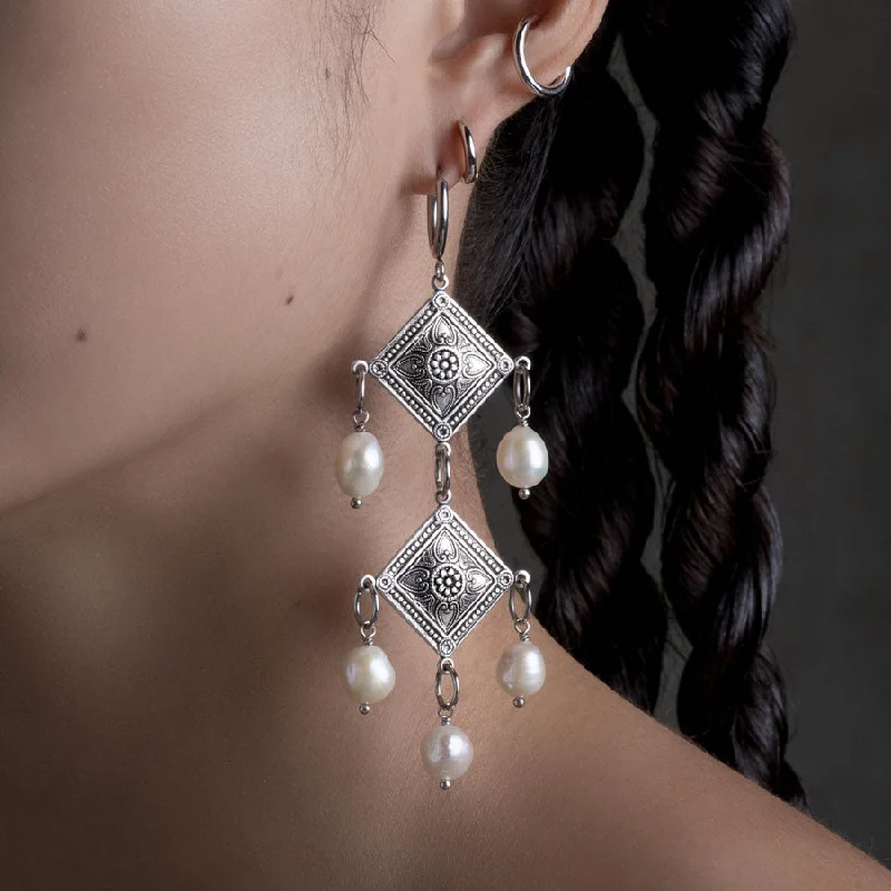 Trendy silver chain earrings for ladies -BANQUET. Pearl Chandelier Hoop Earrings - Silver