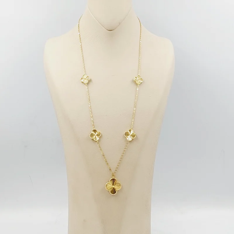 Minimalist gold necklaces for ladies -Clover Necklace