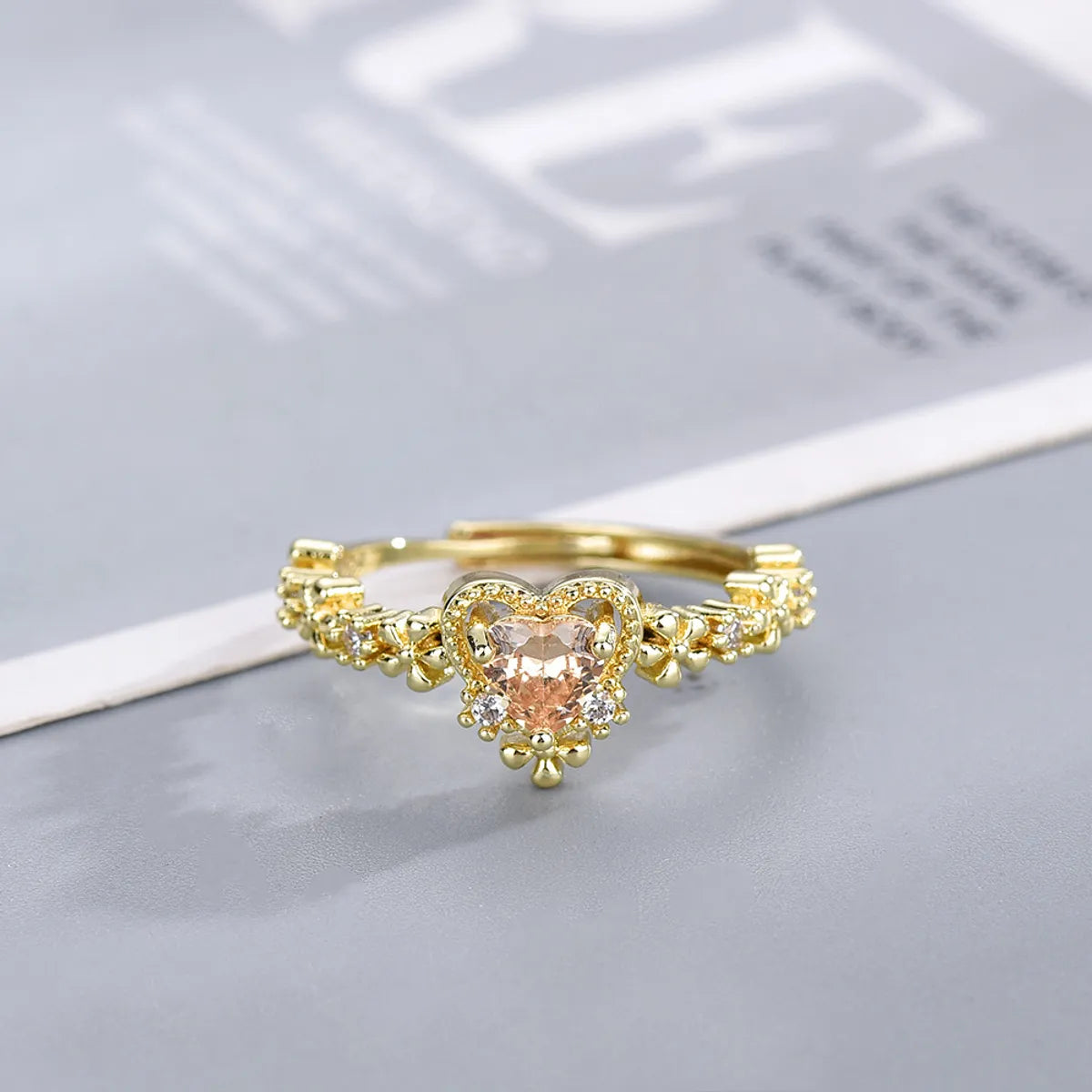 Elegant eternity ring for ladies -Simple Style Heart Shape Copper Inlay Zircon Rings