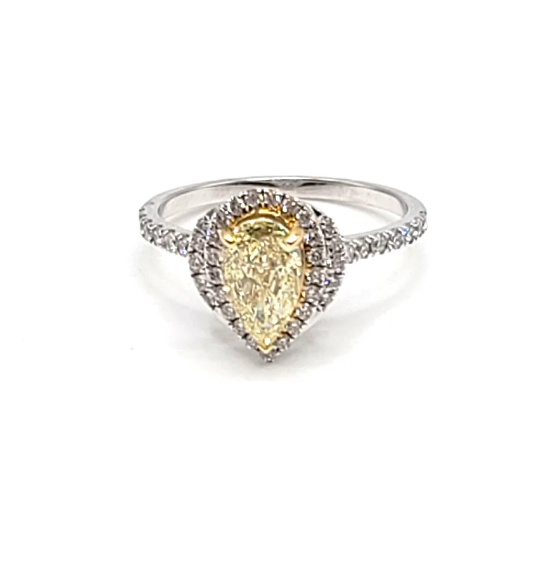 Trendy cocktail ring for women -18k White Gold Yellow Diamond Ring