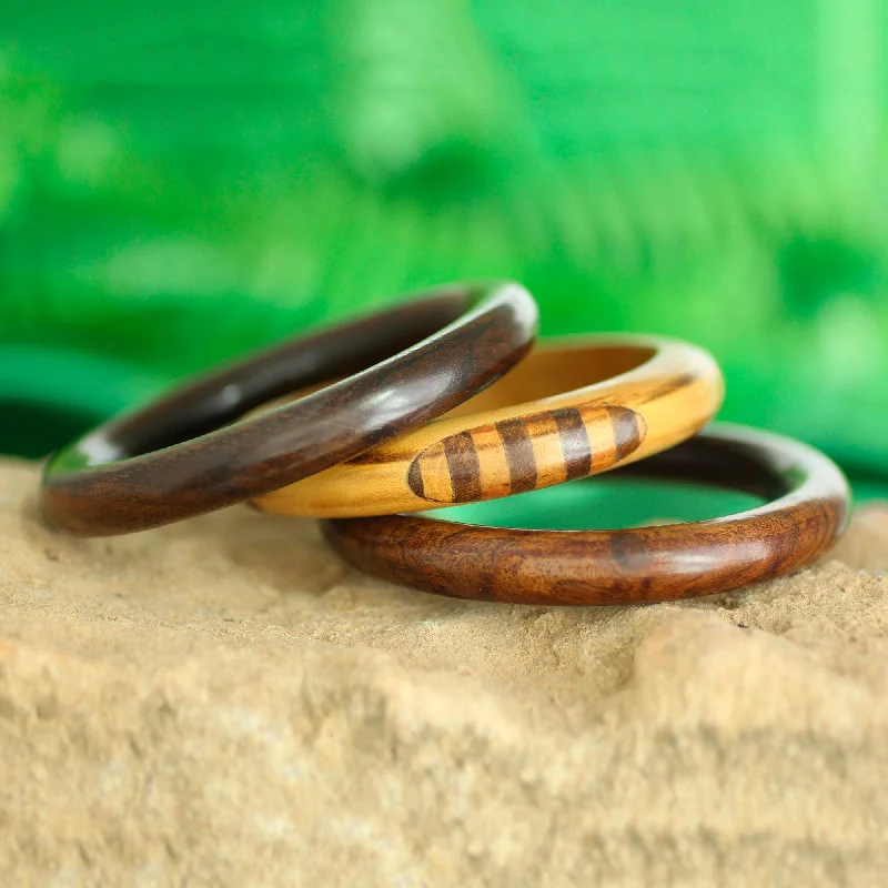 Ladies retro floral bracelets -Chic Combination Handmade Mango Wood Bangle Bracelets from India (Set of 3)