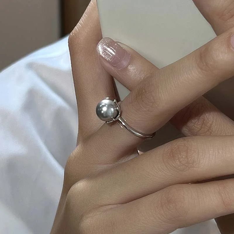 Gray Pearl Ring