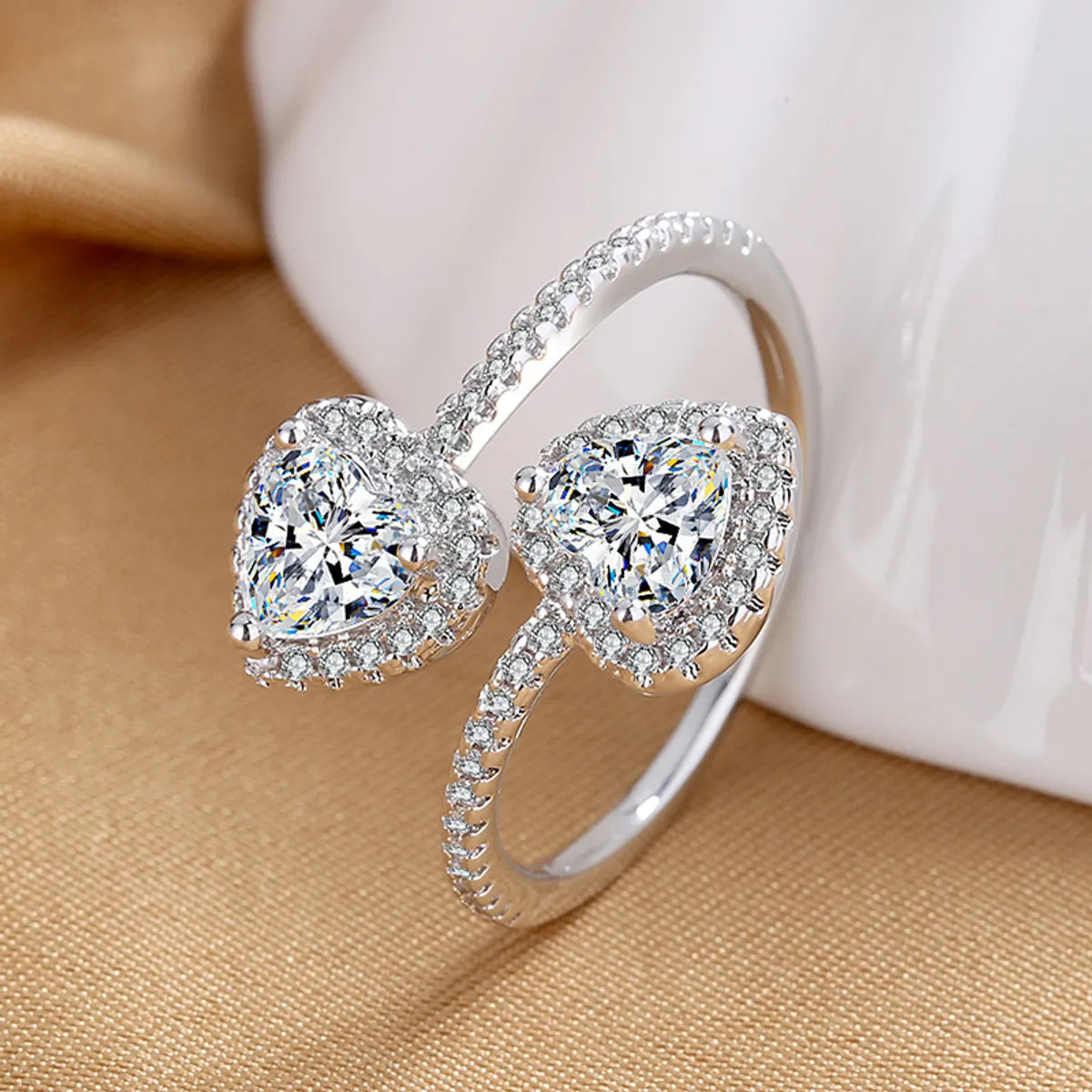 Simple silver band ring for women -1 Piece Simple Style Heart Shape Copper Inlay Zircon Open Ring